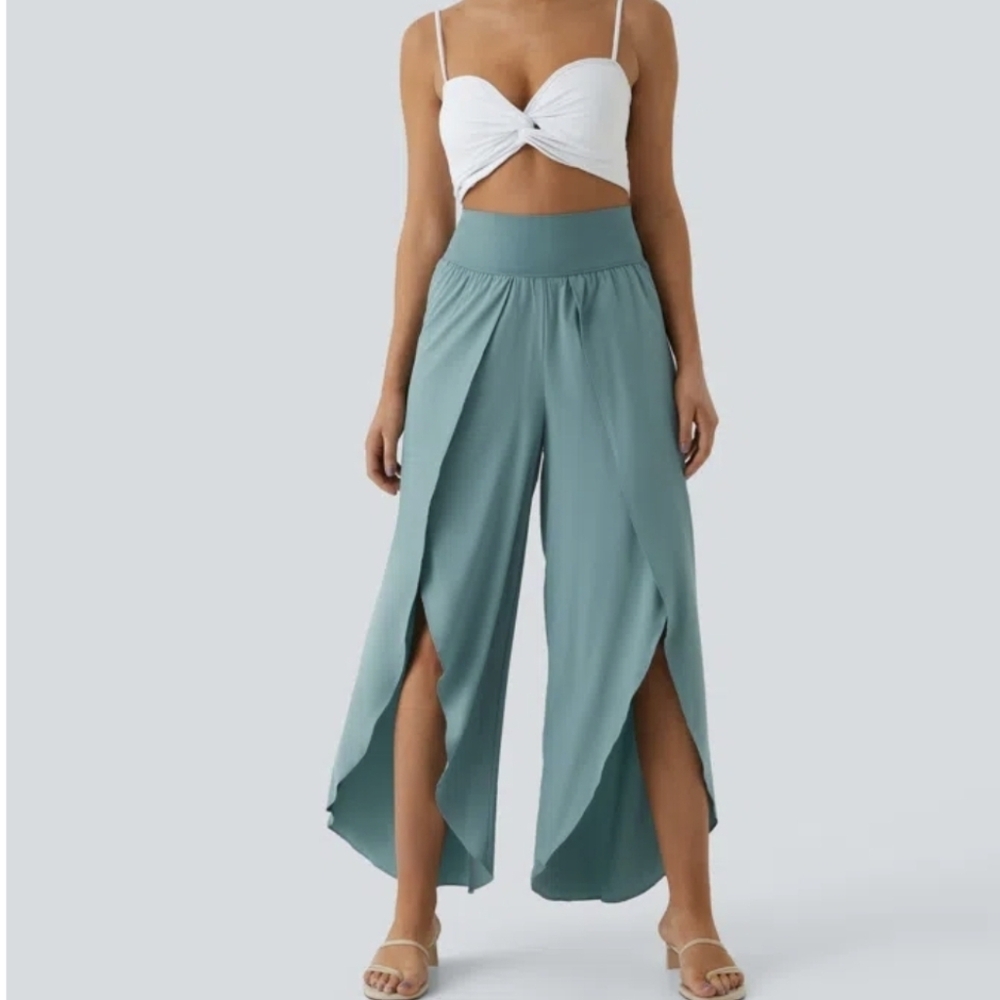 Halara Breezeful High Waisted Palazzo Flowy Pants (L) NWT